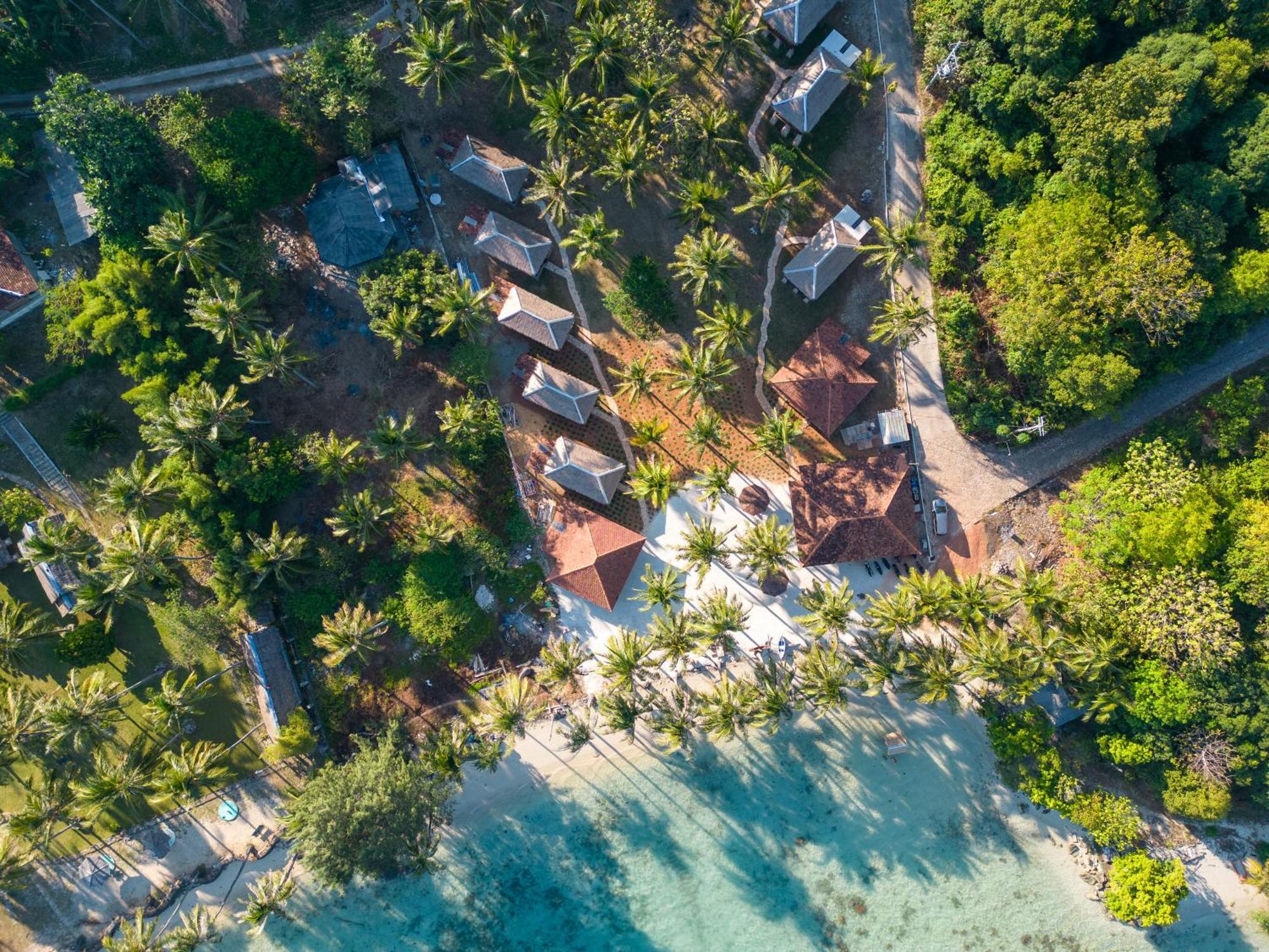 Hotel Eco Casa Karimunjawa-Inseln Exterior foto